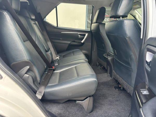 2021-Toyota-Fortuner-24-GD-6-4x4-Auto image:6