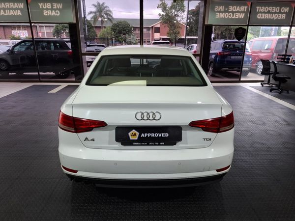2017-Audi-A4-20-TDI-Auto-40-TDI image:5