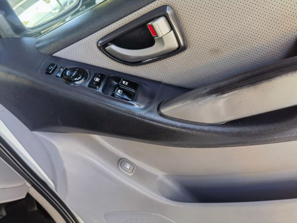 2018-Hyundai-H-1-25-CRDi-Elite-Auto image:11