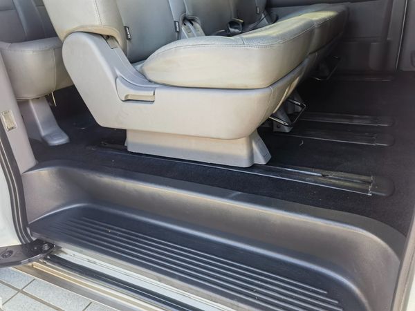 2018-Hyundai-H-1-25-CRDi-Elite-Auto image:18