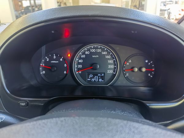 2018-Hyundai-H-1-25-CRDi-Elite-Auto image:25
