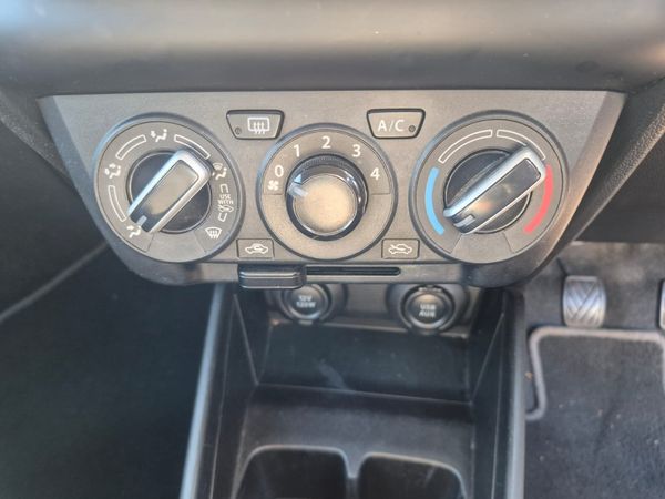 2022-Suzuki-Swift-12-GL image:12