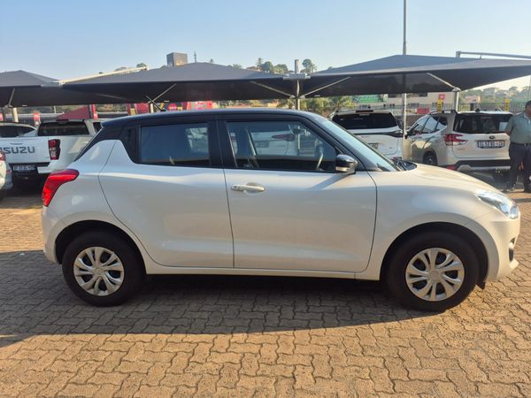 2022-Suzuki-Swift-12-GL image:7