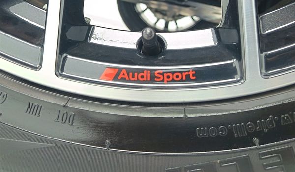 2026-Audi-Q5-Sportback-quattro-Black-Edition-40-TDI image:17