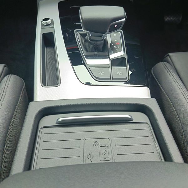 2026-Audi-Q5-Sportback-quattro-Black-Edition-40-TDI image:24