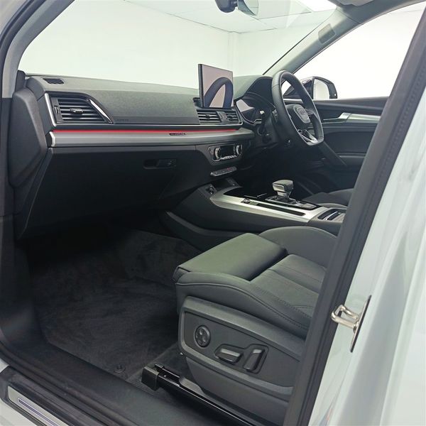 2026-Audi-Q5-Sportback-quattro-Black-Edition-40-TDI image:31
