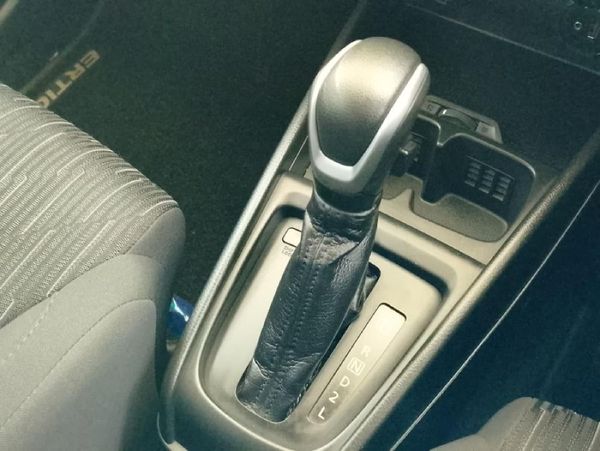 2021-Suzuki-Ertiga-15-GLX-Auto image:24