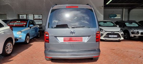2019-Volkswagen-Caddy-10-TSI-Trendline image:13