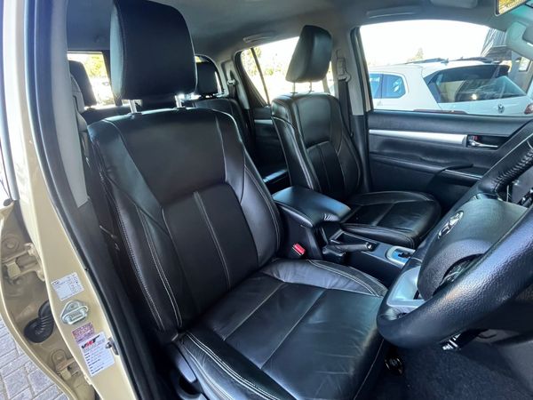 2021-Toyota-Hilux-28-GD-6-Raised-Body-Raider-Auto-Double-Cab image:12