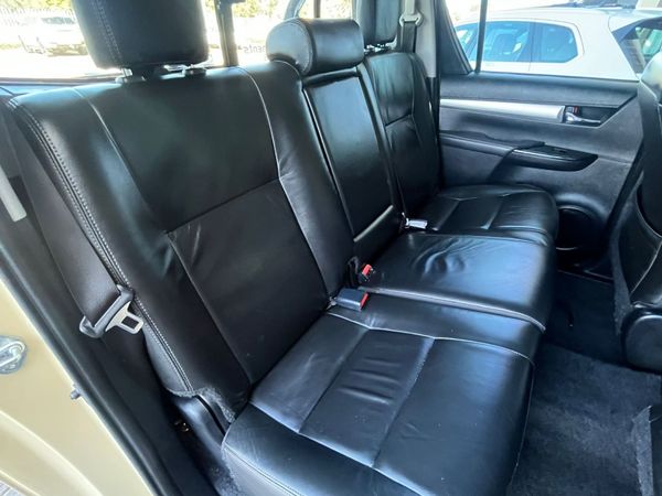 2021-Toyota-Hilux-28-GD-6-Raised-Body-Raider-Auto-Double-Cab image:15