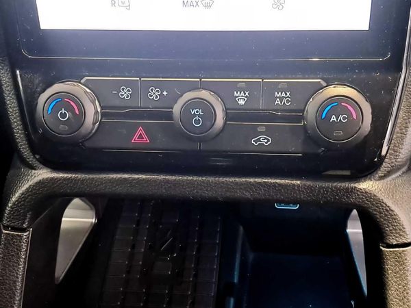 2023-Ford-Ranger-20D-Bi-Turbo-Wildtrak-4X4-Double-Cab-Auto image:17