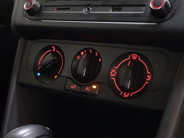 2024-Volkswagen-Polo-Vivo-16-Comfortline-Auto-5-dr image:21