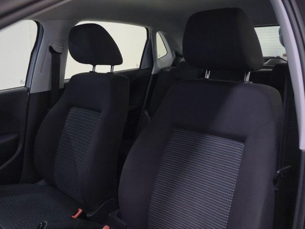 2024-Volkswagen-Polo-Vivo-16-Comfortline-Auto-5-dr image:26