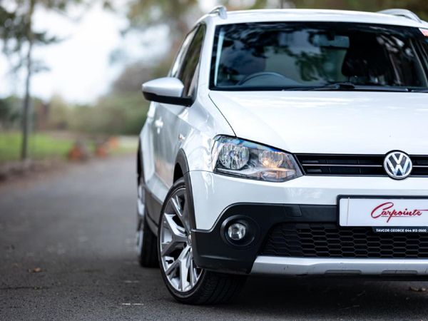 2022-Volkswagen-Polo-Vivo-16-Maxx-5-dr image:6
