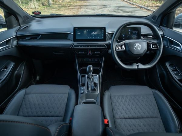 2025-MG-MG3-15-Delux-Auto image:13
