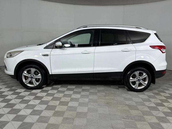 2014-Ford-Kuga-16-EcoBoost-Ambiente image:18