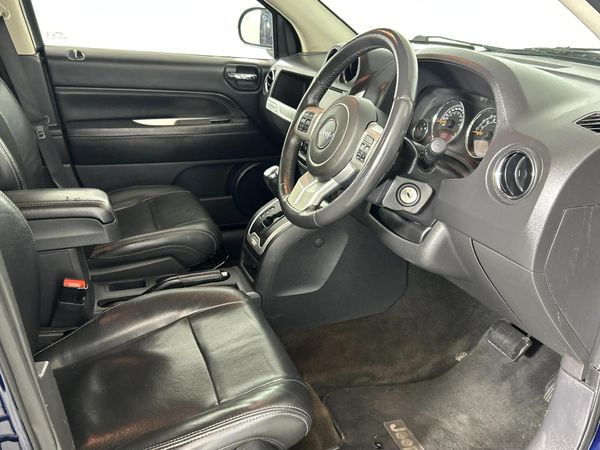 2014-Jeep-Compass-20-Limited-Auto image:9
