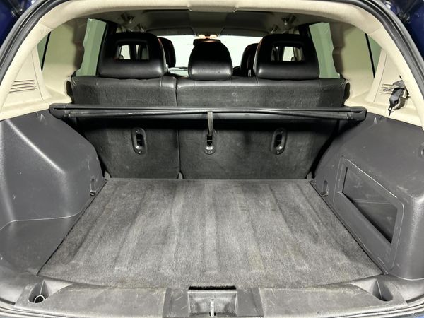 2014-Jeep-Compass-20-Limited-Auto image:14