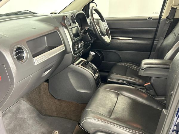 2014-Jeep-Compass-20-Limited-Auto image:8
