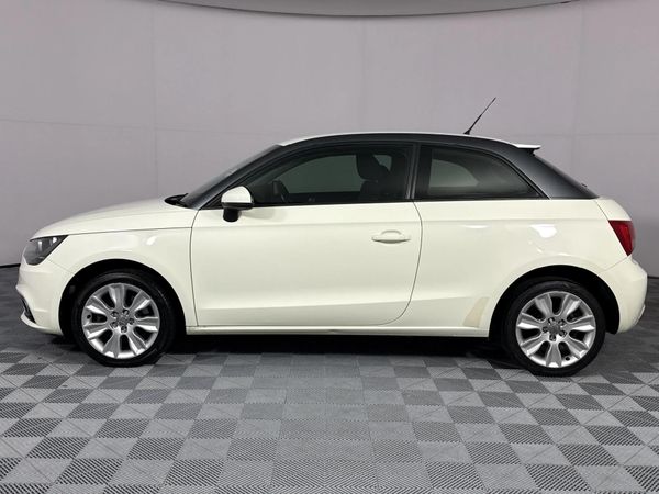 2012-Audi-A1-16-TDI-Ambition image:16
