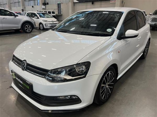 2023-Volkswagen-Polo-Vivo-16-Comfortline-Auto-5-dr image:6