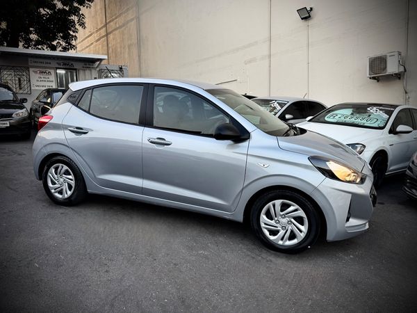 2022-Hyundai-Grand-i10-10-Motion image:3