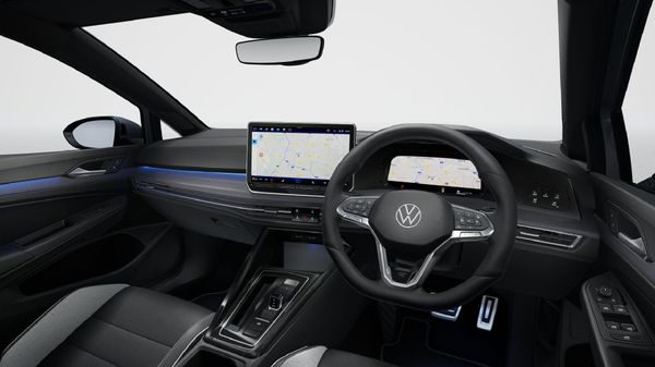 2026-Volkswagen-Golf-14-TSI-R-Line-Auto-110kw image:11