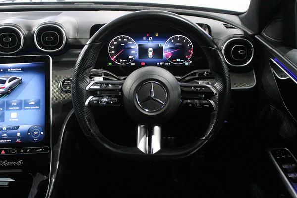 2022-Mercedes-Benz-C-Class-C-200-Auto image:10
