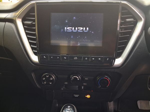 2023-Isuzu-D-Max-19-DDI-HR-LS-Auto-Extended-Cab image:13