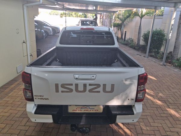 2023-Isuzu-D-Max-19-DDI-HR-LS-Auto-Extended-Cab image:6