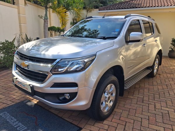 2017-Chevrolet-Trailblazer-25-LT-Auto image:2