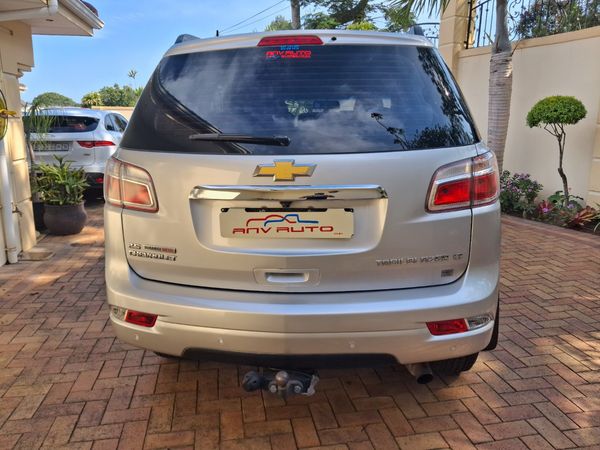 2017-Chevrolet-Trailblazer-25-LT-Auto image:5