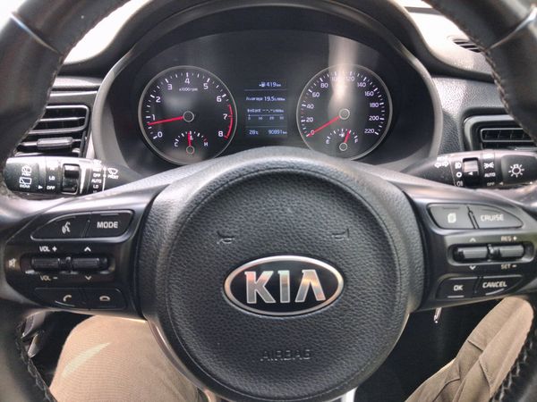 2018-Kia-Rio-14-Tec-5-dr image:18