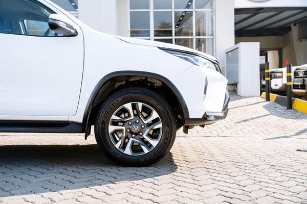 2024-Toyota-Fortuner-24-GD-6-4x4-Auto image:23