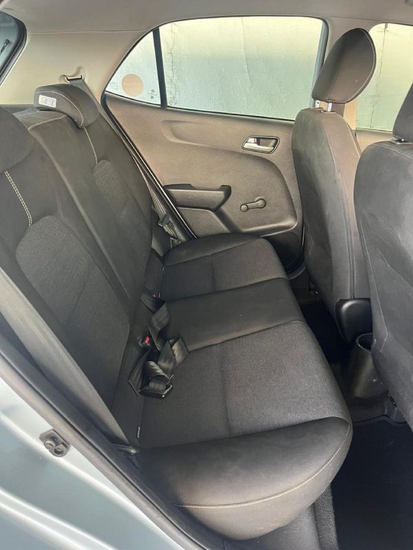 2019-Kia-Picanto-10-Start image:11