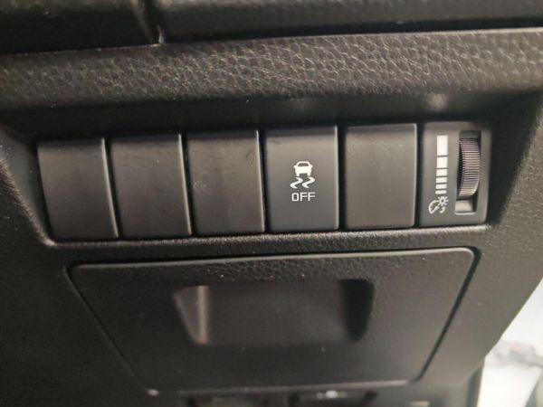 2023-Isuzu-D-Max-19-DDI-HR-Extended-Cab image:15