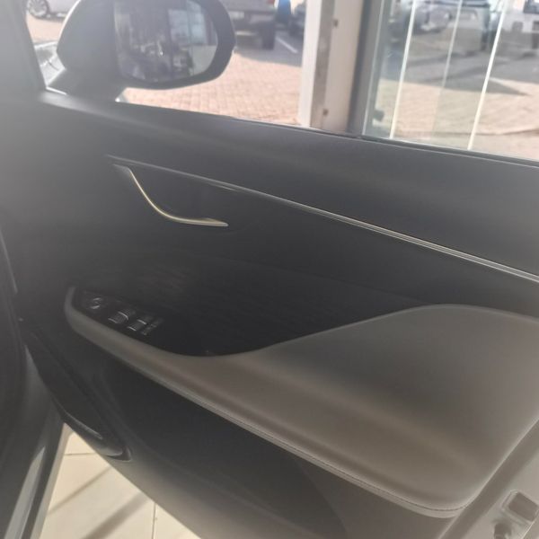 2023-BAIC-X55-15T-Elite-Auto image:8