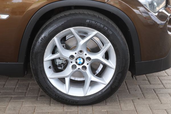 2010-BMW-X1-sDrive18i-Auto image:15