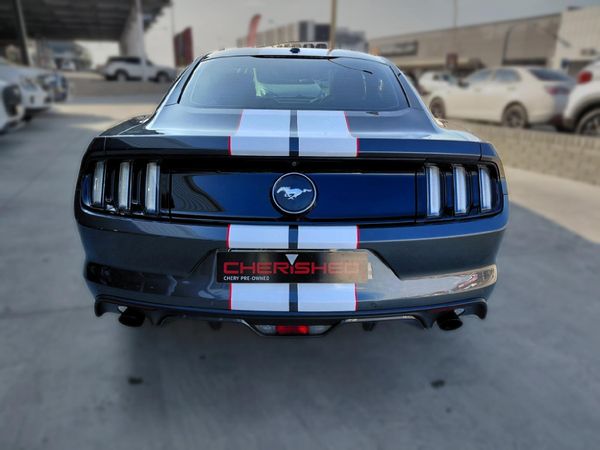 2018-Ford-Mustang-23-EcoBoost-Auto image:5