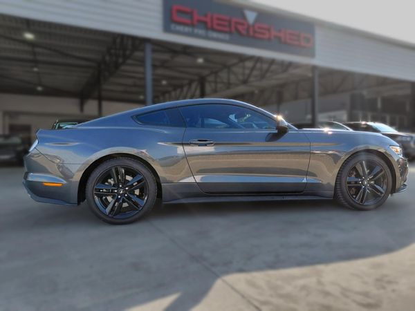 2018-Ford-Mustang-23-EcoBoost-Auto image:6