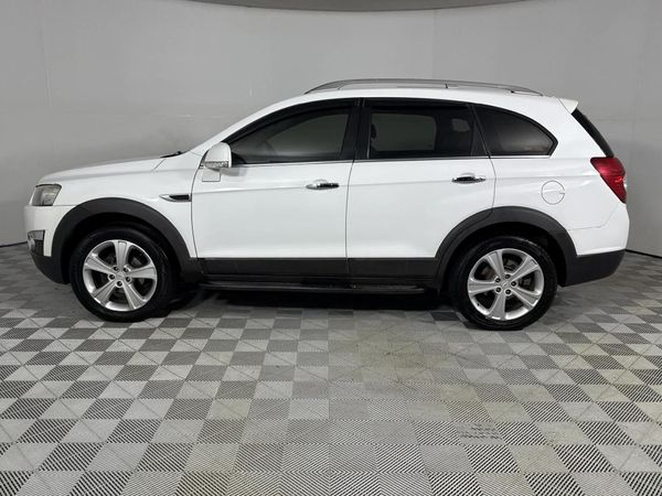 2012-Chevrolet-Captiva-22D-LTZ-4x4-Auto image:17