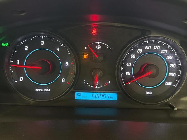 2012-Chevrolet-Captiva-22D-LTZ-4x4-Auto image:2