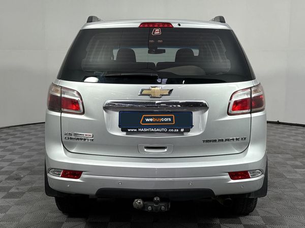 2015-Chevrolet-Trailblazer-25-LT image:17