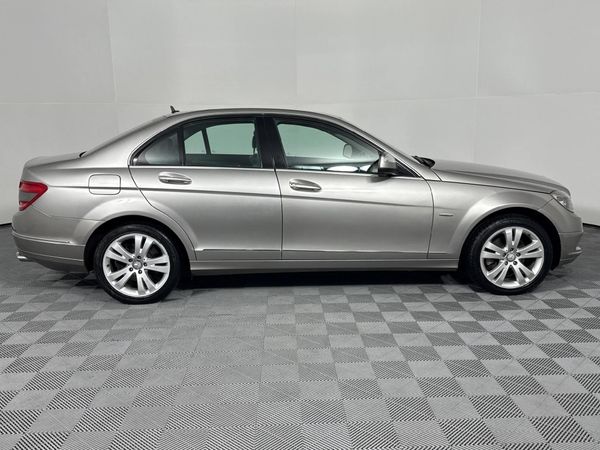 2007-Mercedes-Benz-C-Class-C-280-Avantgarde-Auto image:16