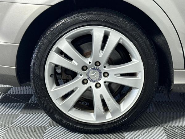 2007-Mercedes-Benz-C-Class-C-280-Avantgarde-Auto image:7