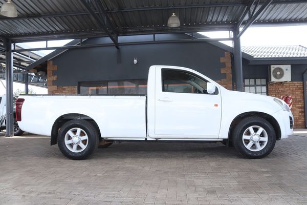 2018-Isuzu-KB-250D-Leed-Single-Cab image:13