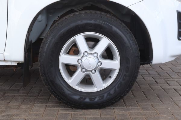 2018-Isuzu-KB-250D-Leed-Single-Cab image:16