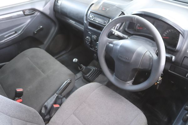 2018-Isuzu-KB-250D-Leed-Single-Cab image:7