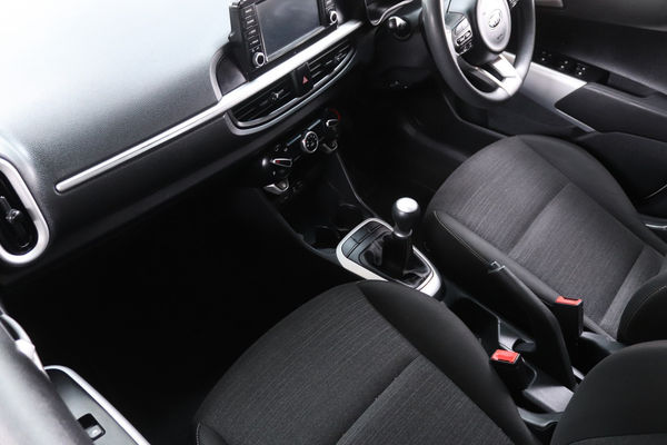 2020-Kia-Picanto-10-Street image:18