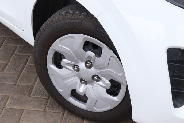 2020-Kia-Picanto-10-Street image:8
